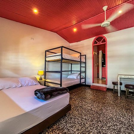 Fardo Hotel Boutique En Ibague - Zona G - Recepcion Digital 24H エクステリア 写真