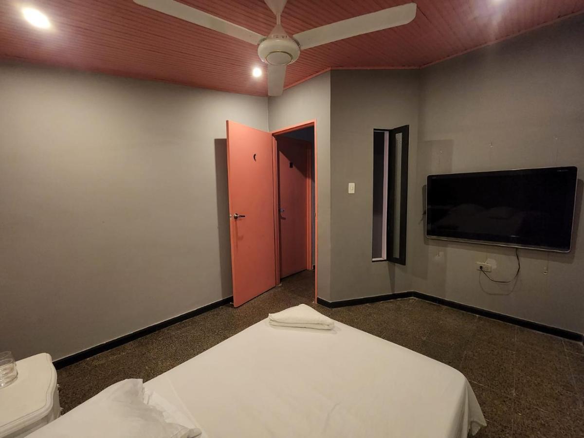 Fardo Hotel Boutique En Ibague - Zona G - Recepcion Digital 24H エクステリア 写真