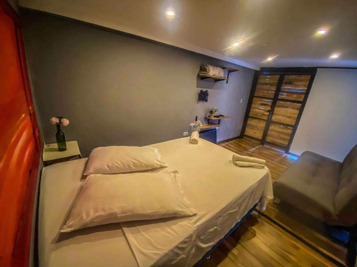 Fardo Hotel Boutique En Ibague - Zona G - Recepcion Digital 24H エクステリア 写真